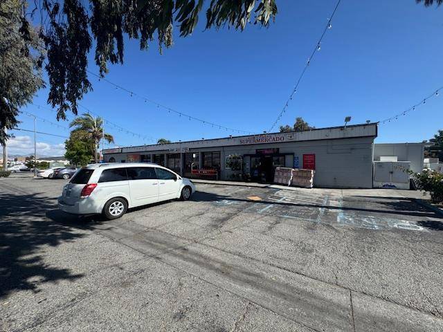Hollister, CA 95023,220 San Felipe RD