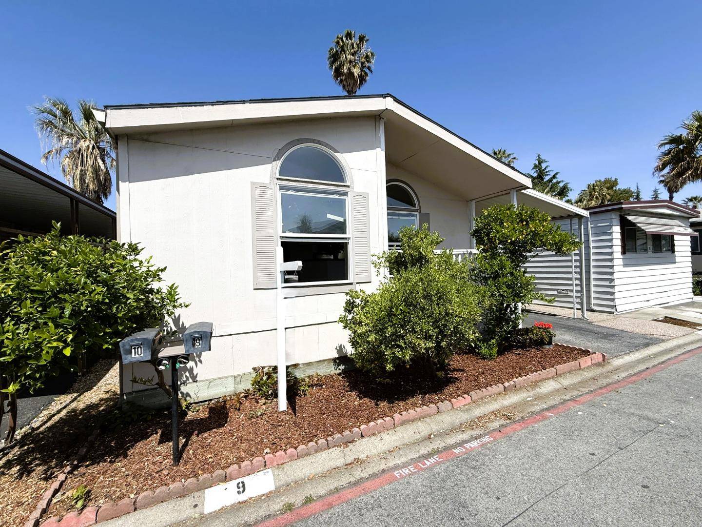 Sunnyvale, CA 94089,600 E Weddell DR 9