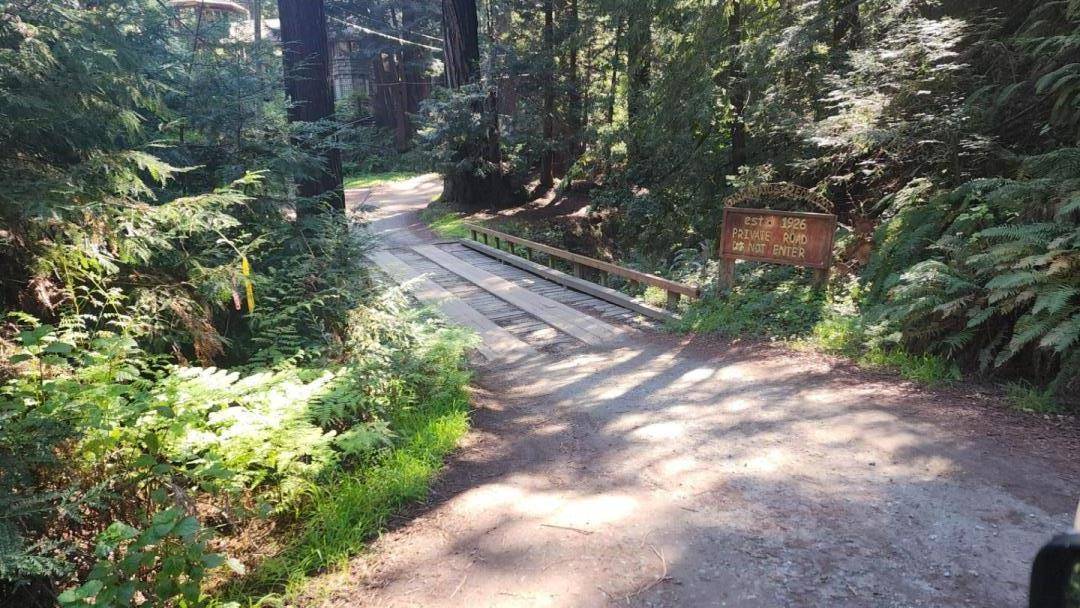 Carmel, CA 93923,0 Garrapatos Redwood Trail