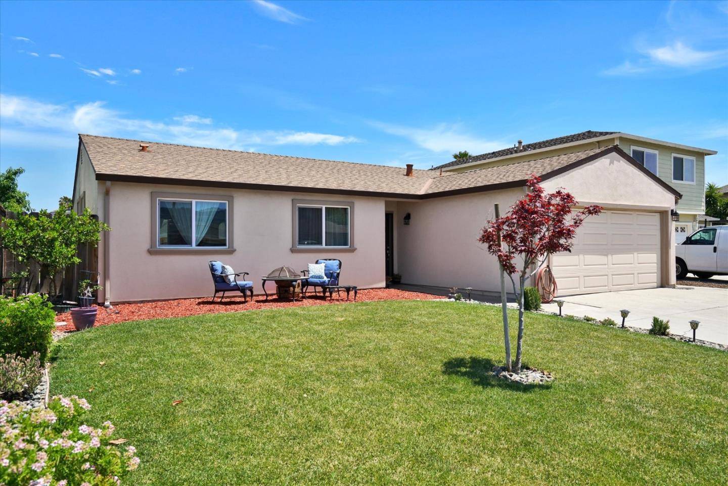 Gilroy, CA 95020,8100 Springdale CT