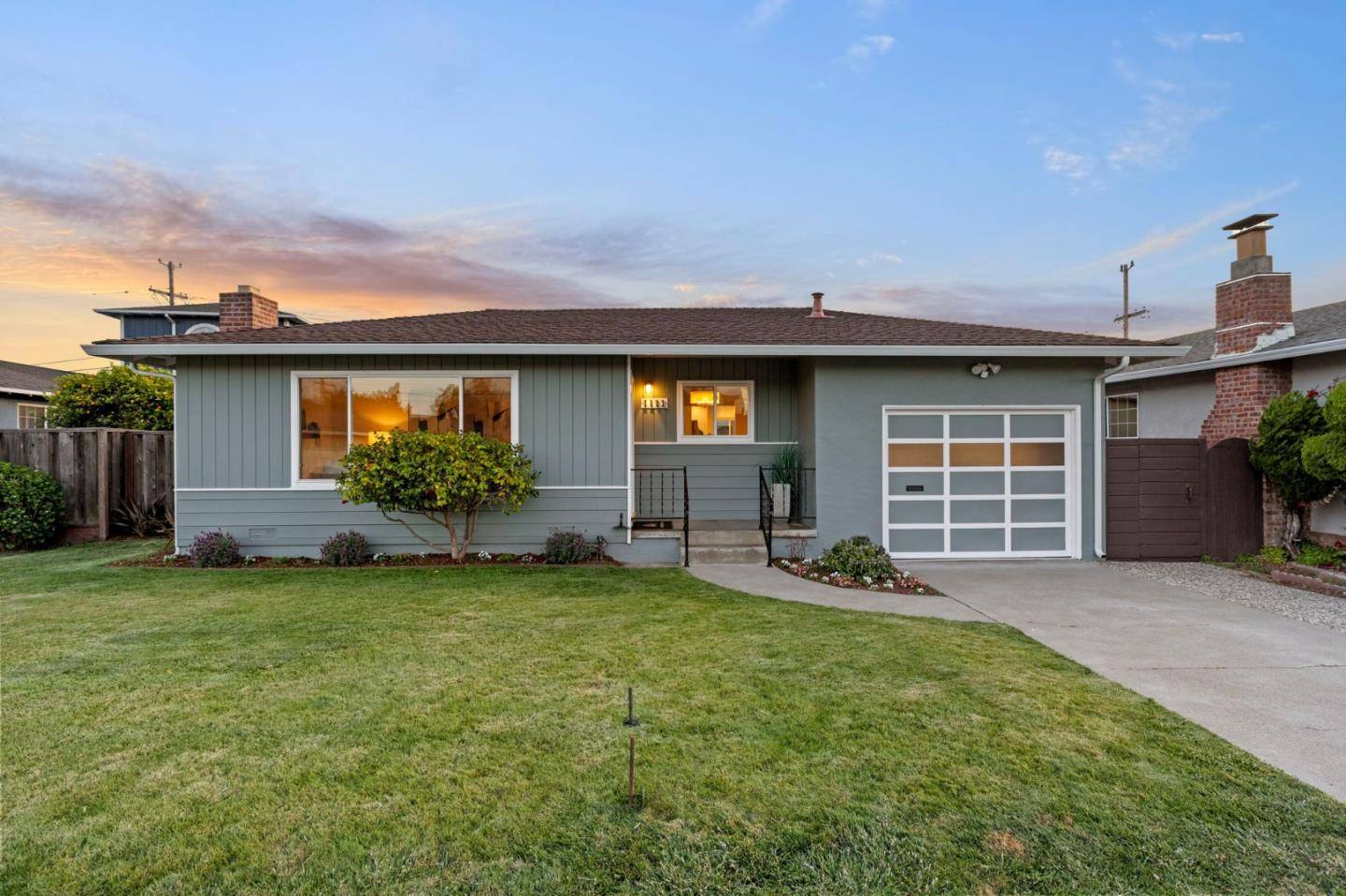 Millbrae, CA 94030,1111 Landing LN