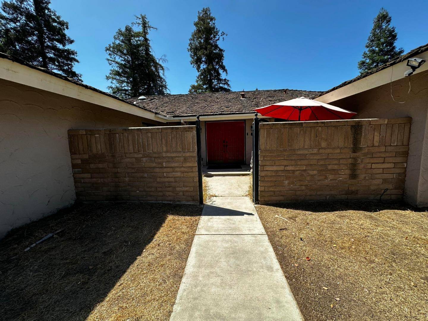 Fresno, CA 93711,1547 W Fir AVE