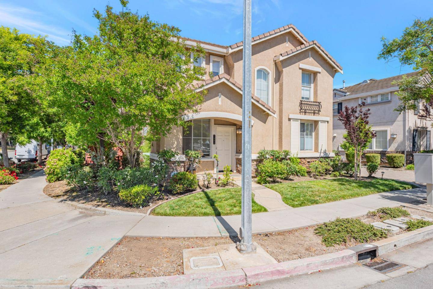San Jose, CA 95131,1992 Wayne CIR