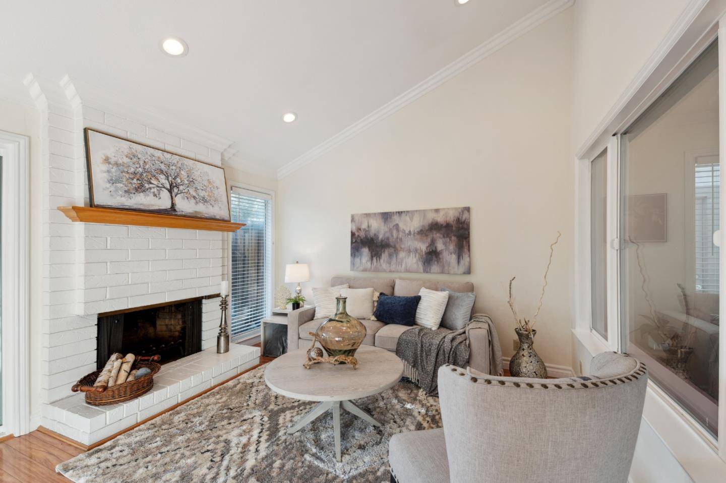 Sunnyvale, CA 94087,1641 New Brunswick AVE