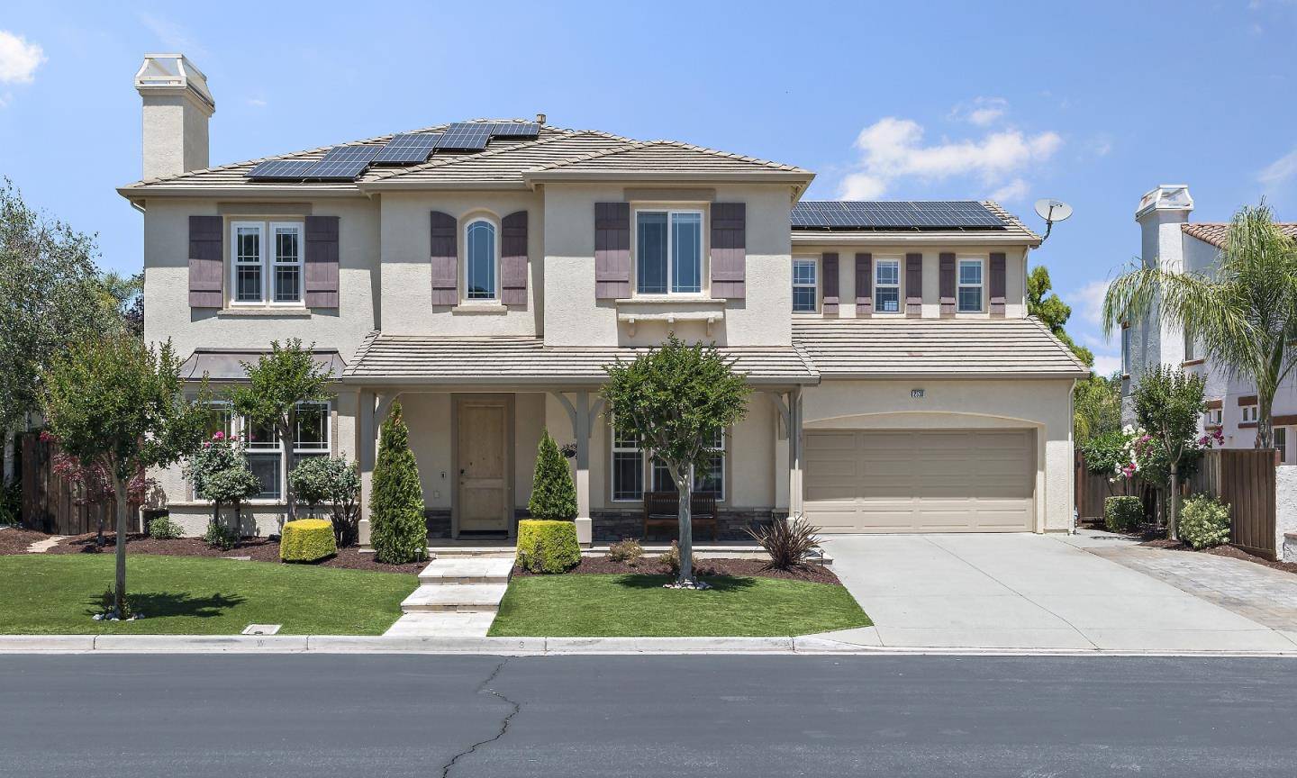 Gilroy, CA 95020,2530 Muirfield WAY
