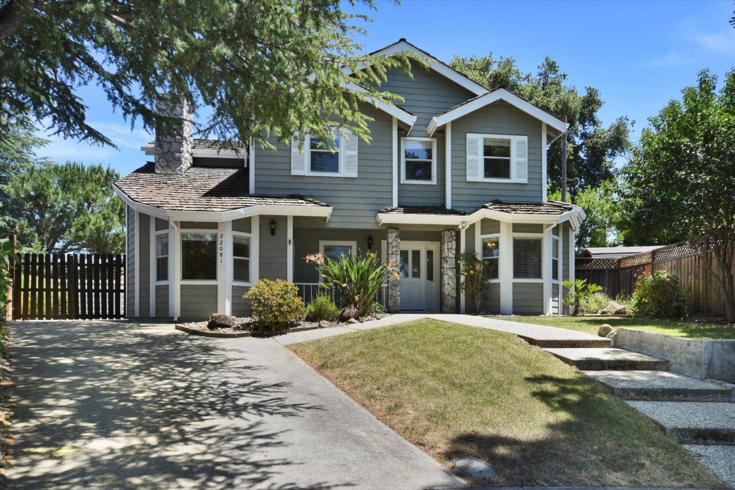 Cupertino, CA 95014,22081 Hibiscus CT