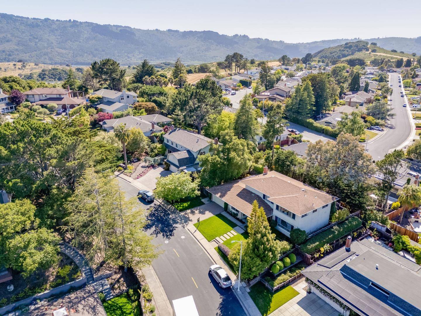 Belmont, CA 94002,6 Waterloo CT
