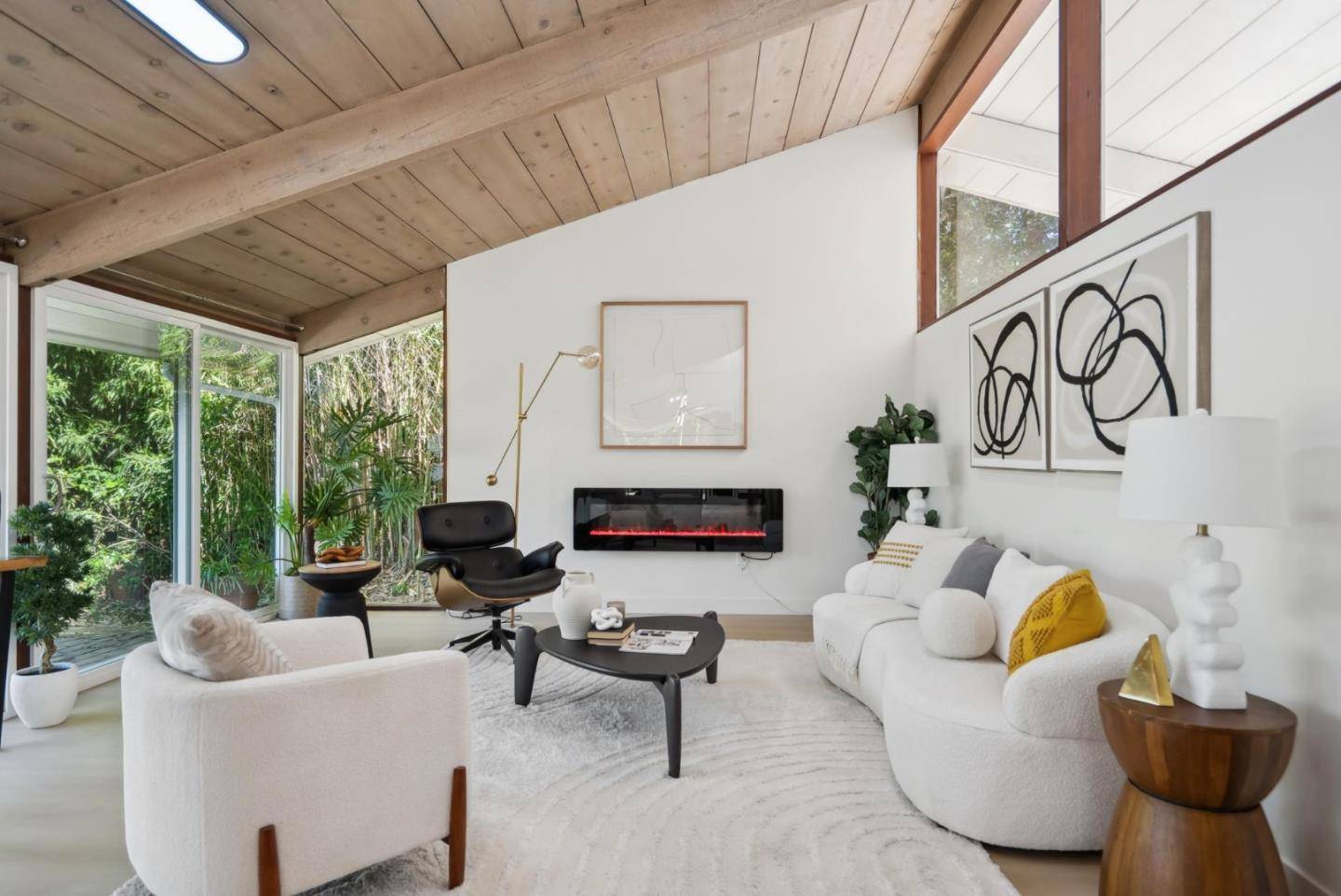Menlo Park, CA 94025,2047 Sharon RD