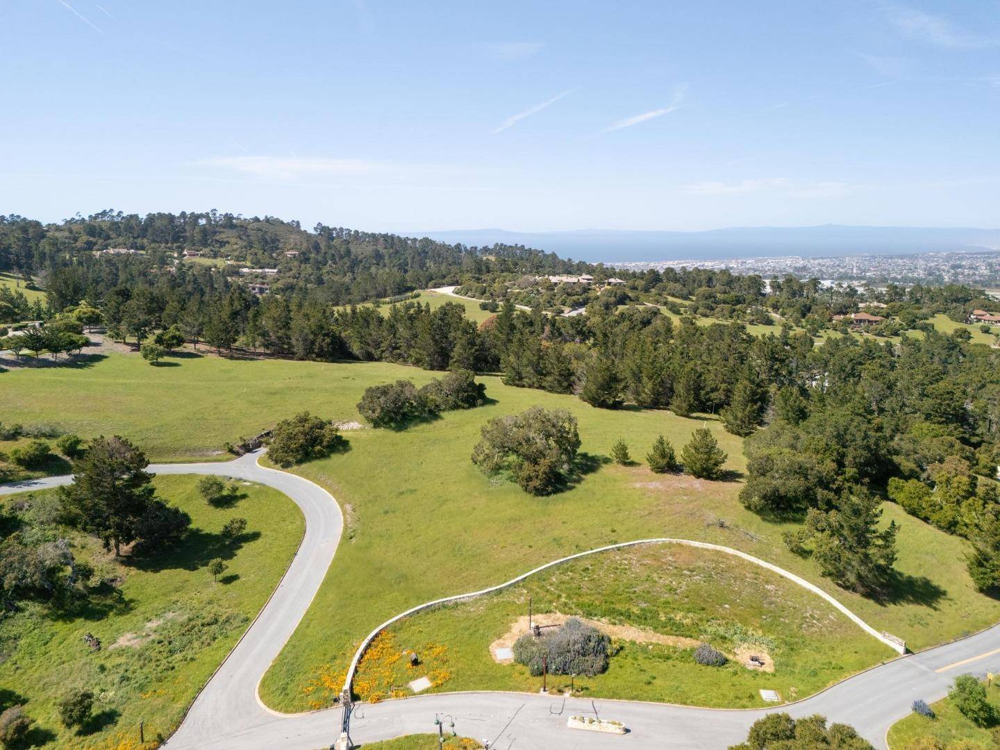 Carmel, CA 93923,7905 Cinquenta RD