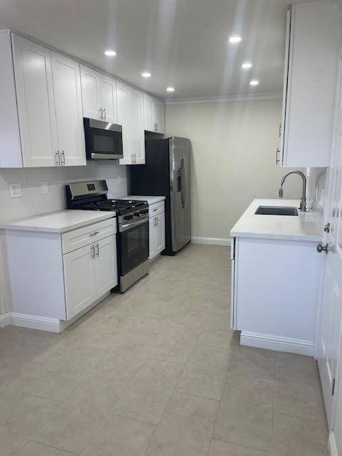 Sunnyvale, CA 94089,297 Bradford DR