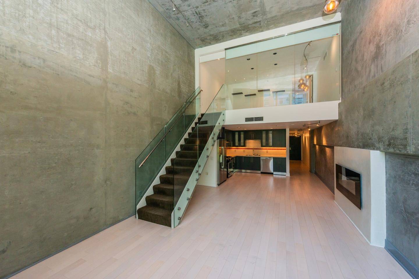 San Francisco, CA 94107,200 Brannan ST 208