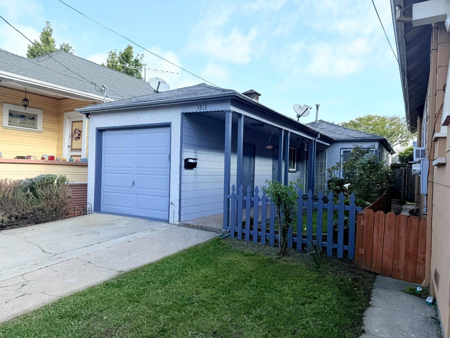 Alameda, CA 94501,1813 Lincoln AVE