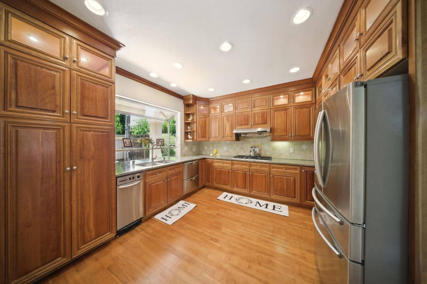 San Jose, CA 95129,5688 Kimberly ST