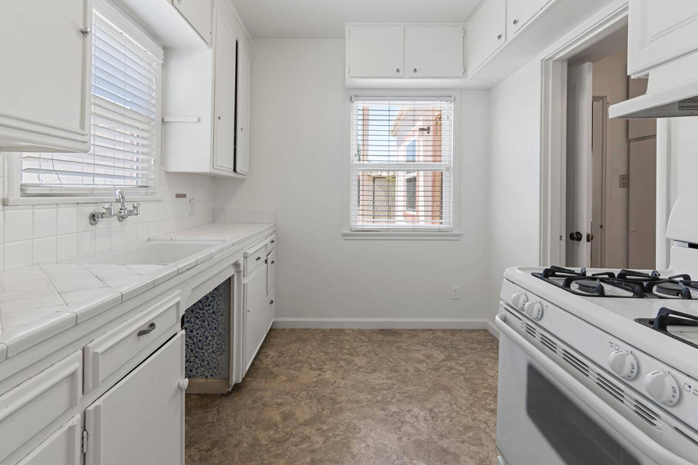 King City, CA 93930,210 S 2nd ST