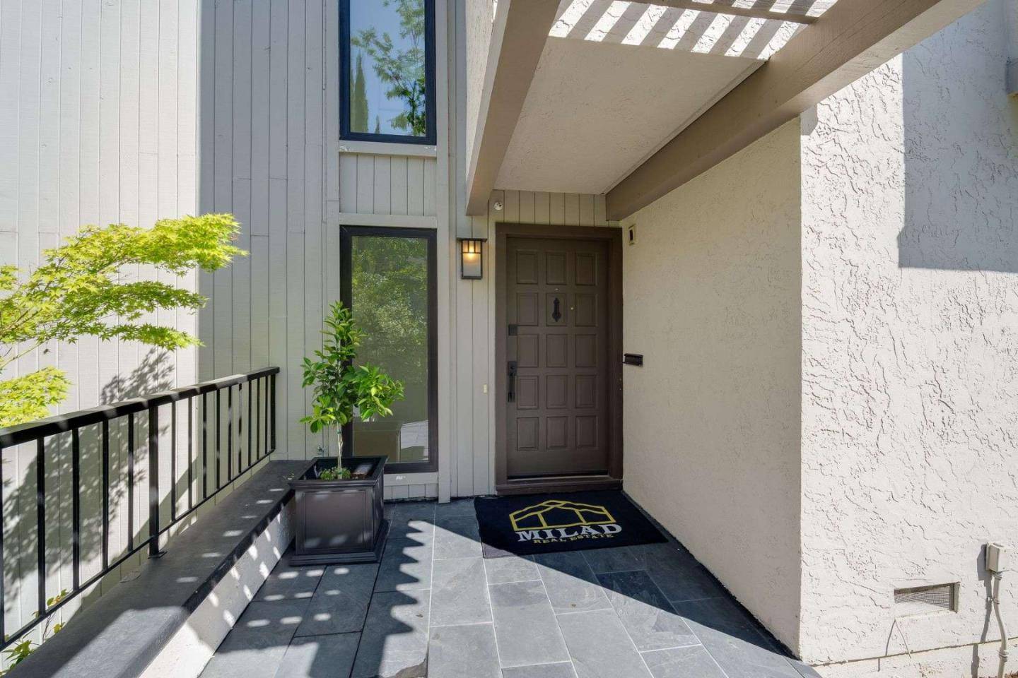 Menlo Park, CA 94025,228 Sand Hill CIR