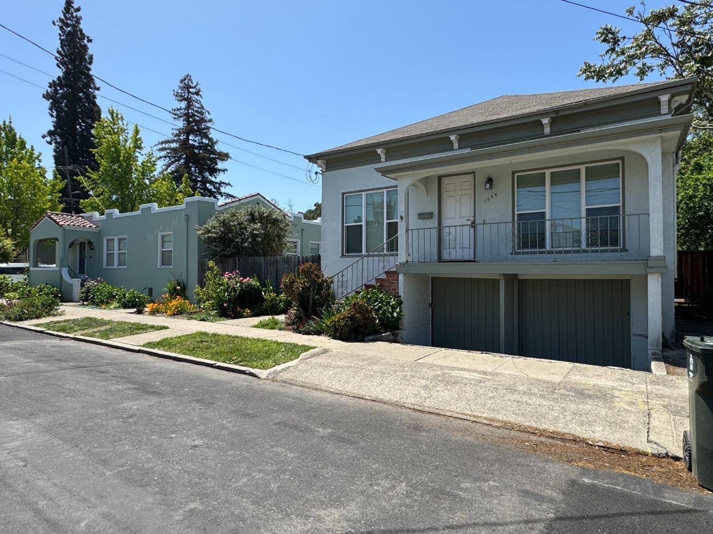 Martinez, CA 94553,1016-1026 Castro ST