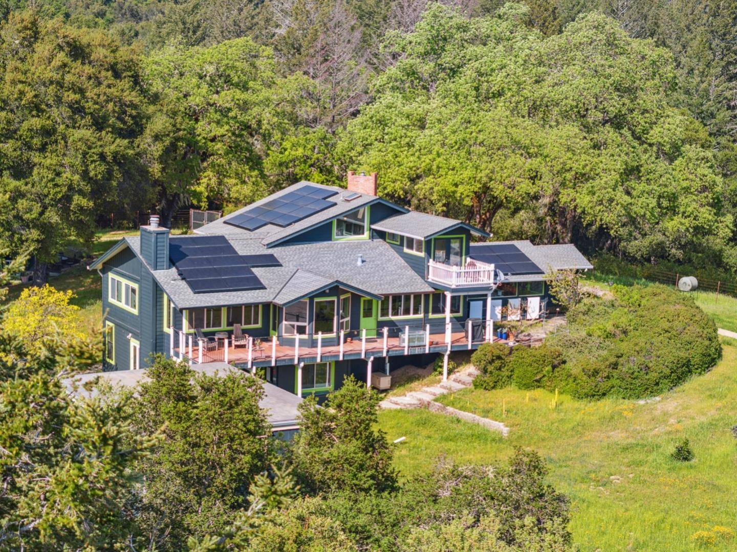 Boulder Creek, CA 95006,240 Buck Knoll RD