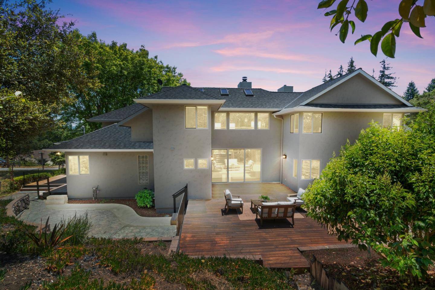 Corralitos, CA 95076,125 Orchard Heights LN