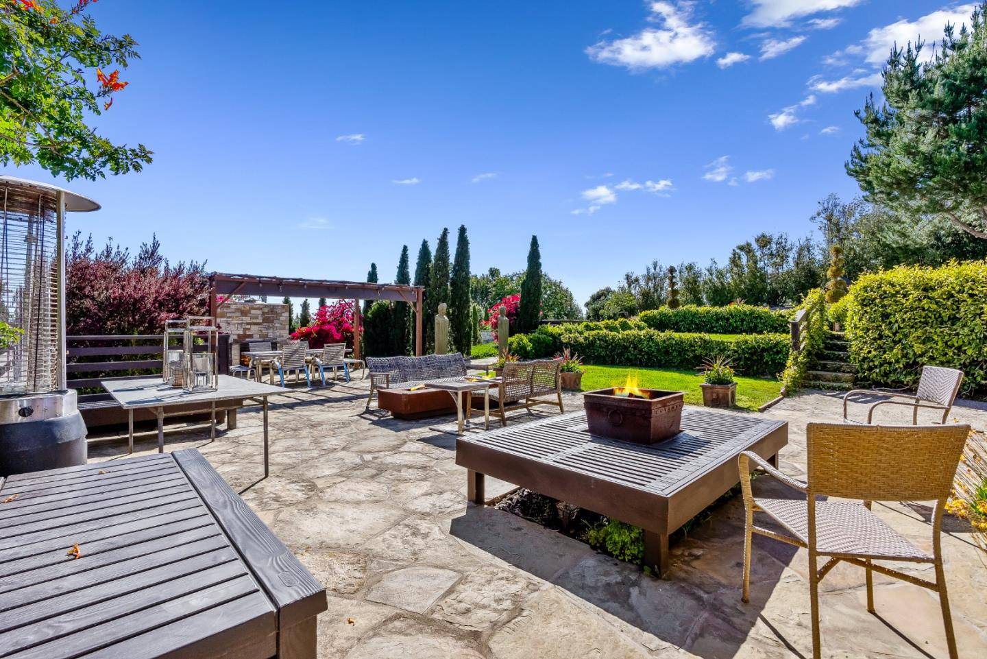 Carmel, CA 93923,25550 Rio Vista DR