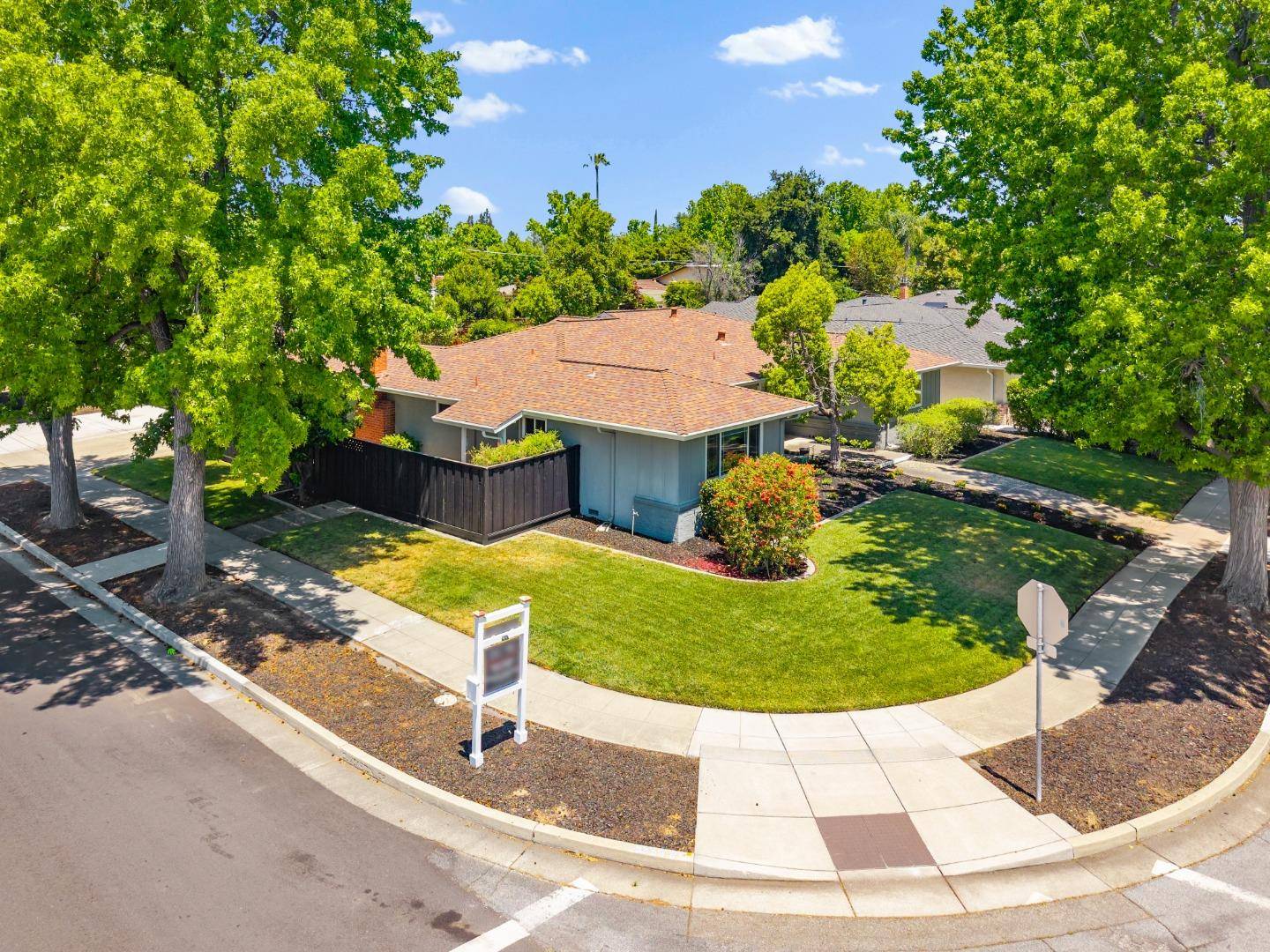 San Jose, CA 95124,1729 Husted AVE