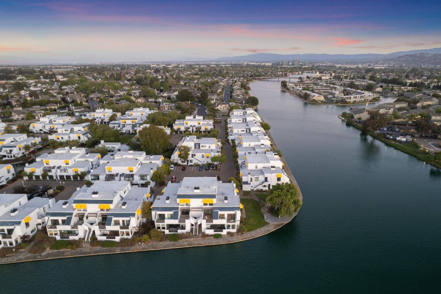 Foster City, CA 94404,644 Portofino LN