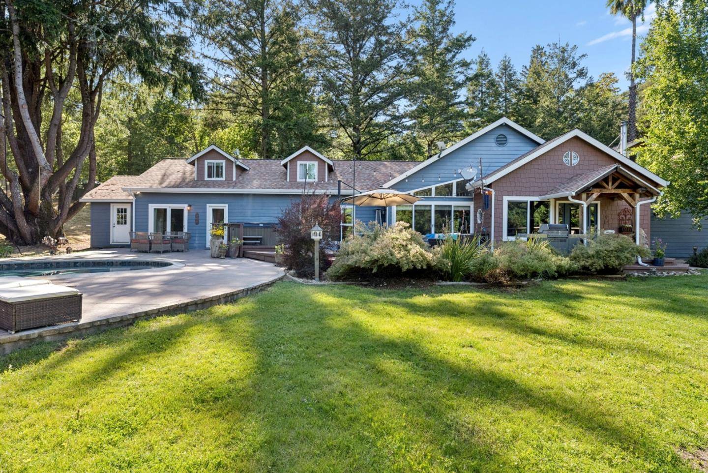 Los Gatos, CA 95033,25560 Firhaven LN