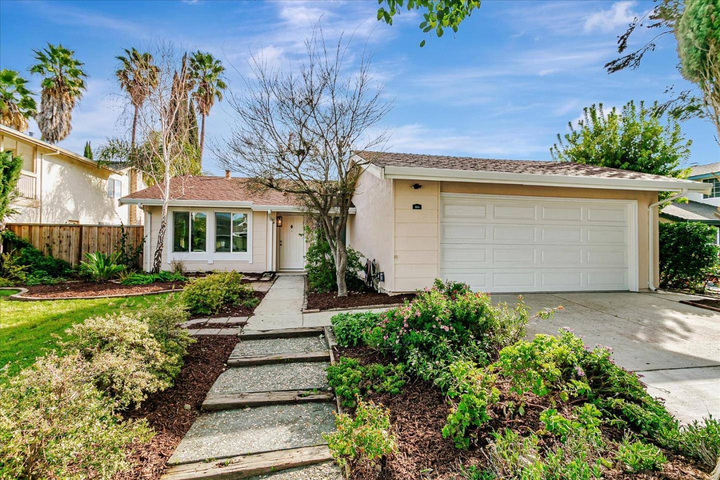 San Jose, CA 95111,414 Gwinn CT