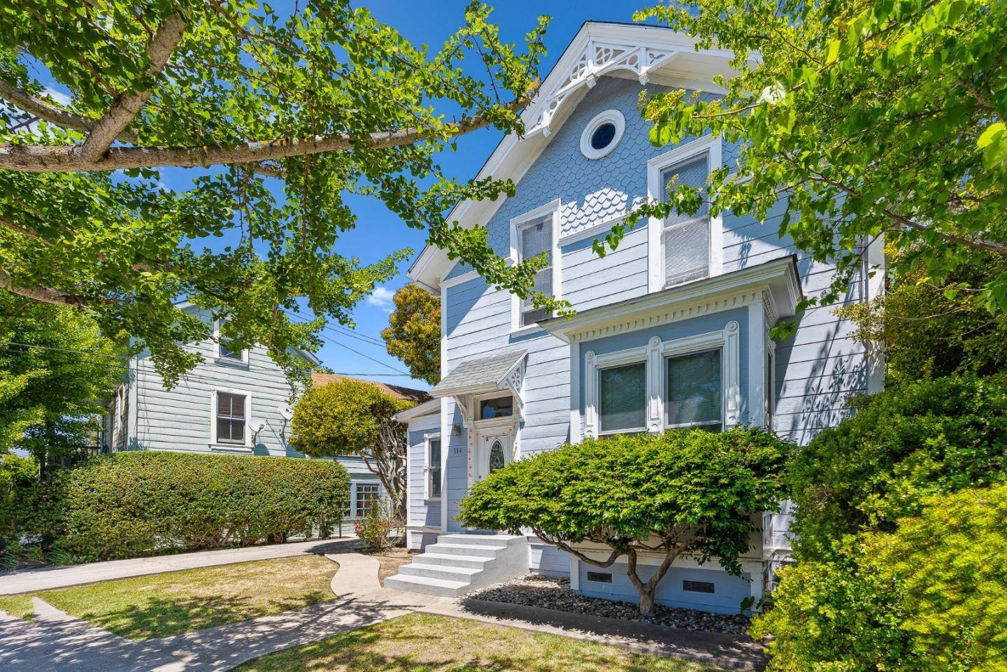 Santa Cruz, CA 95060,514 Washington ST