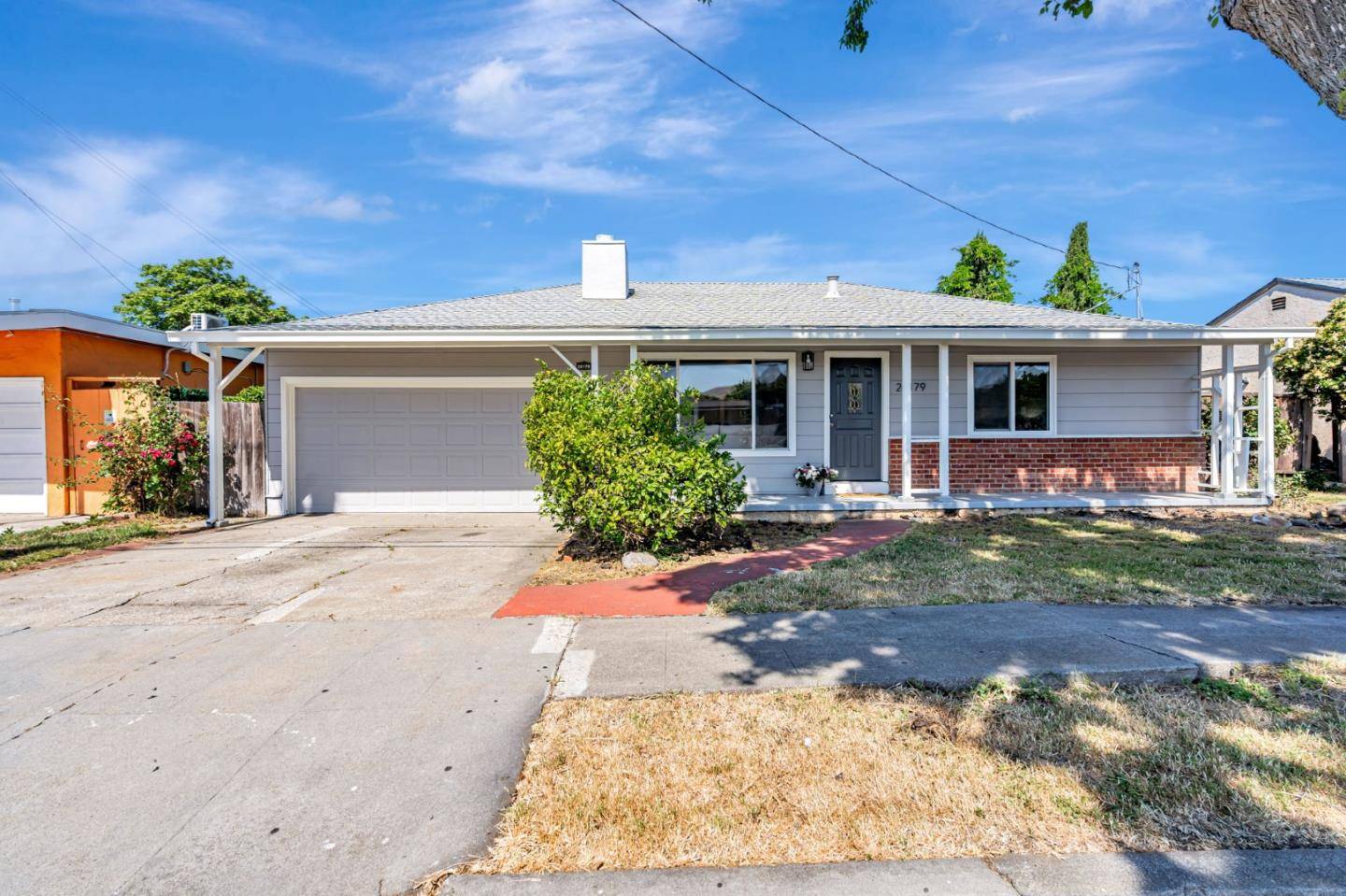 Hayward, CA 94544,26179 Mocine AVE