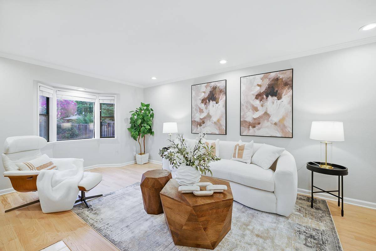 Mountain View, CA 94043,181 Ada AVE 14