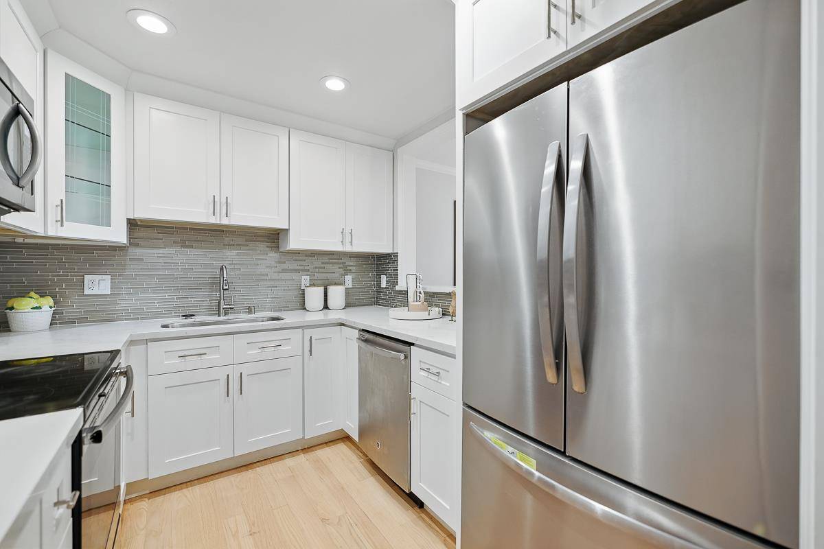 Mountain View, CA 94043,181 Ada AVE 14