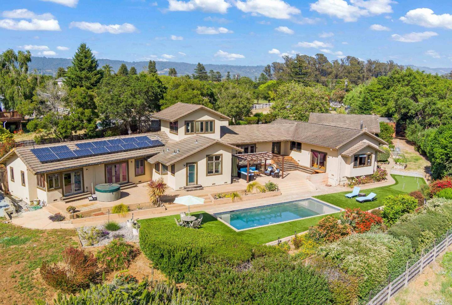 Watsonville, CA 95076,141 Corona CT