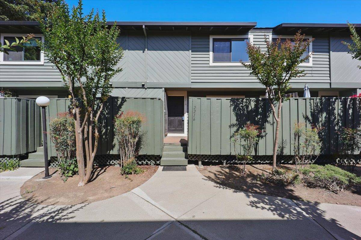 Campbell, CA 95008,2216 Fazeli CT