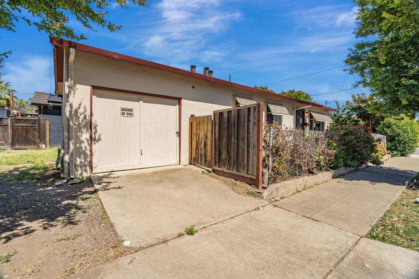 San Jose, CA 95112,854 N 16th ST