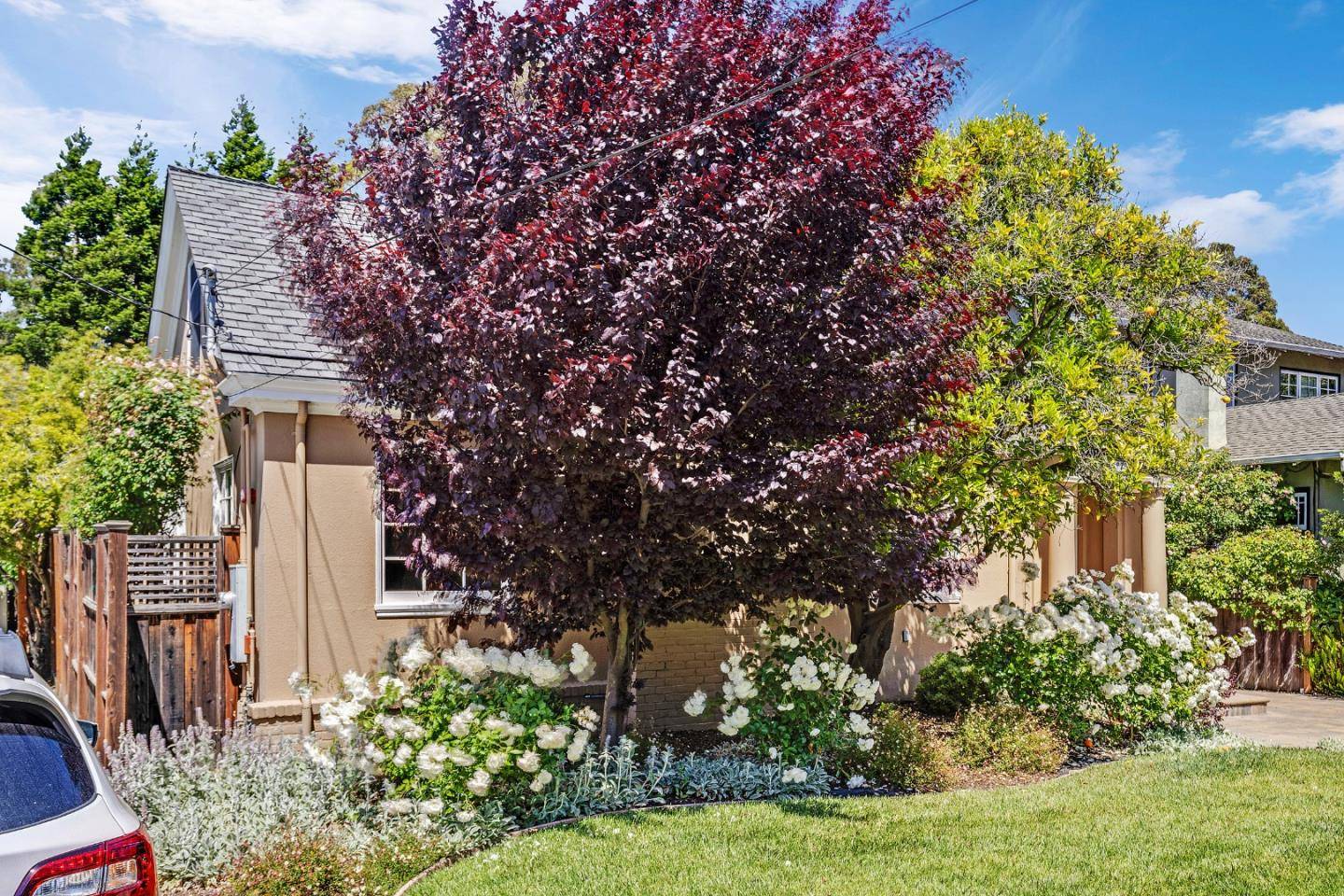 Burlingame, CA 94010,838 Walnut AVE