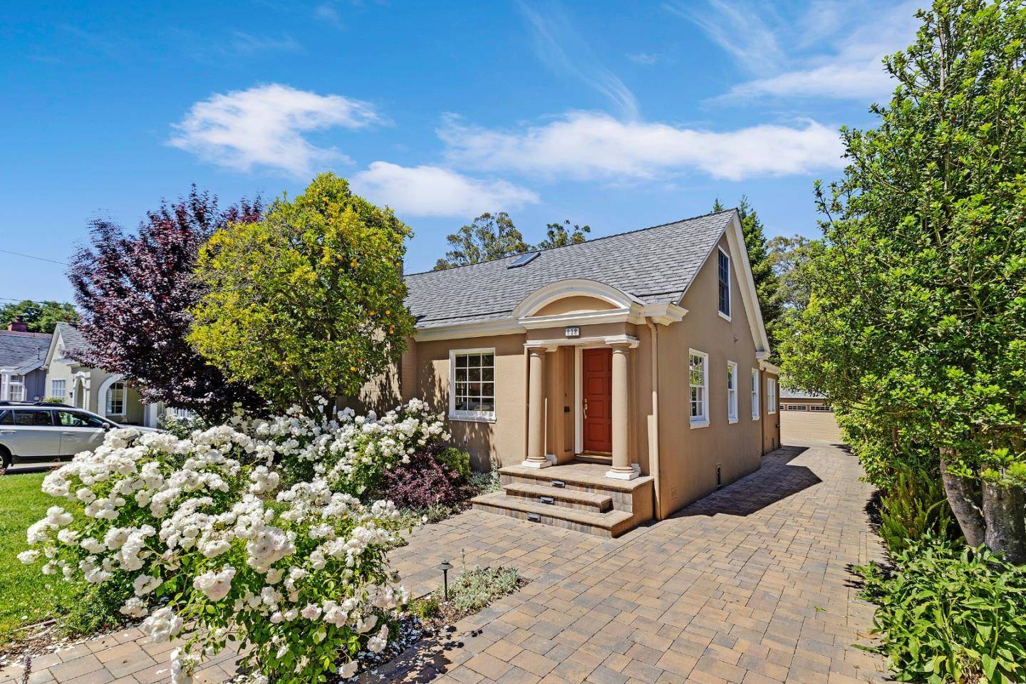 Burlingame, CA 94010,838 Walnut AVE
