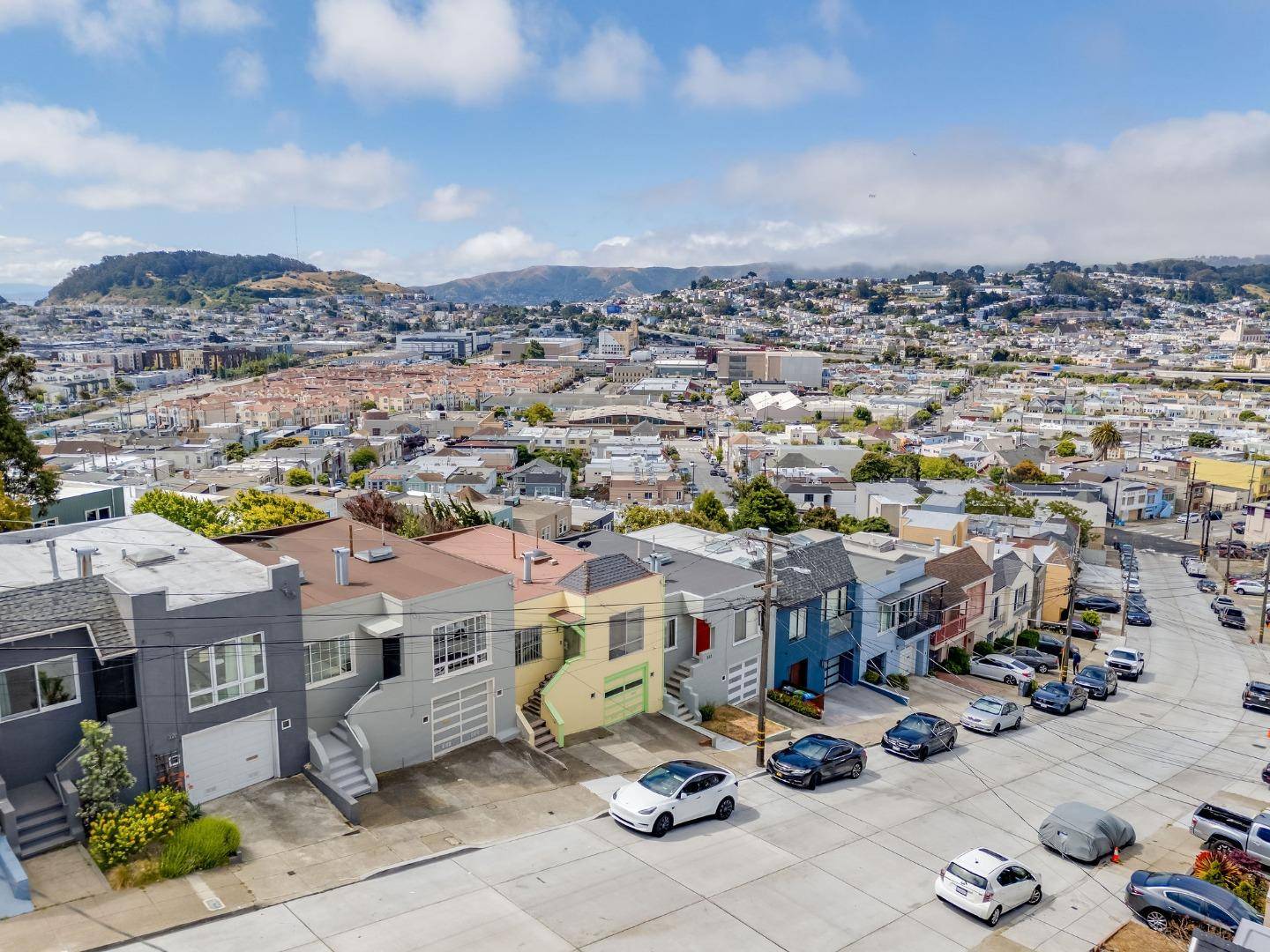 San Francisco, CA 94124,325 Bridgeview DR