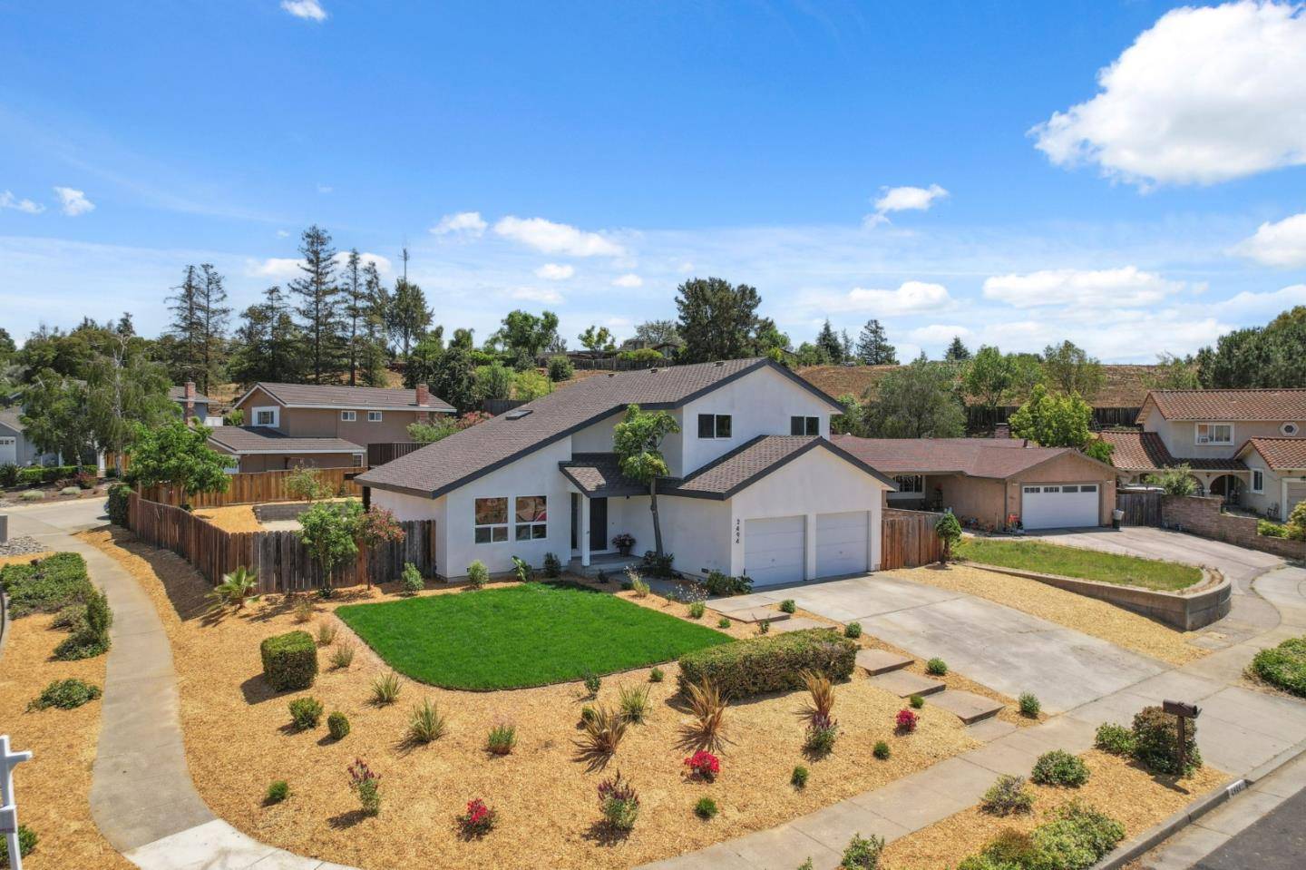 San Jose, CA 95121,2494 Prunetree CT