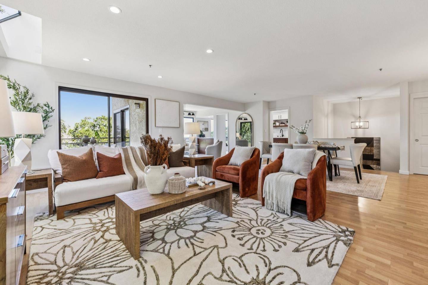 San Carlos, CA 94070,438 Portofino DR 101