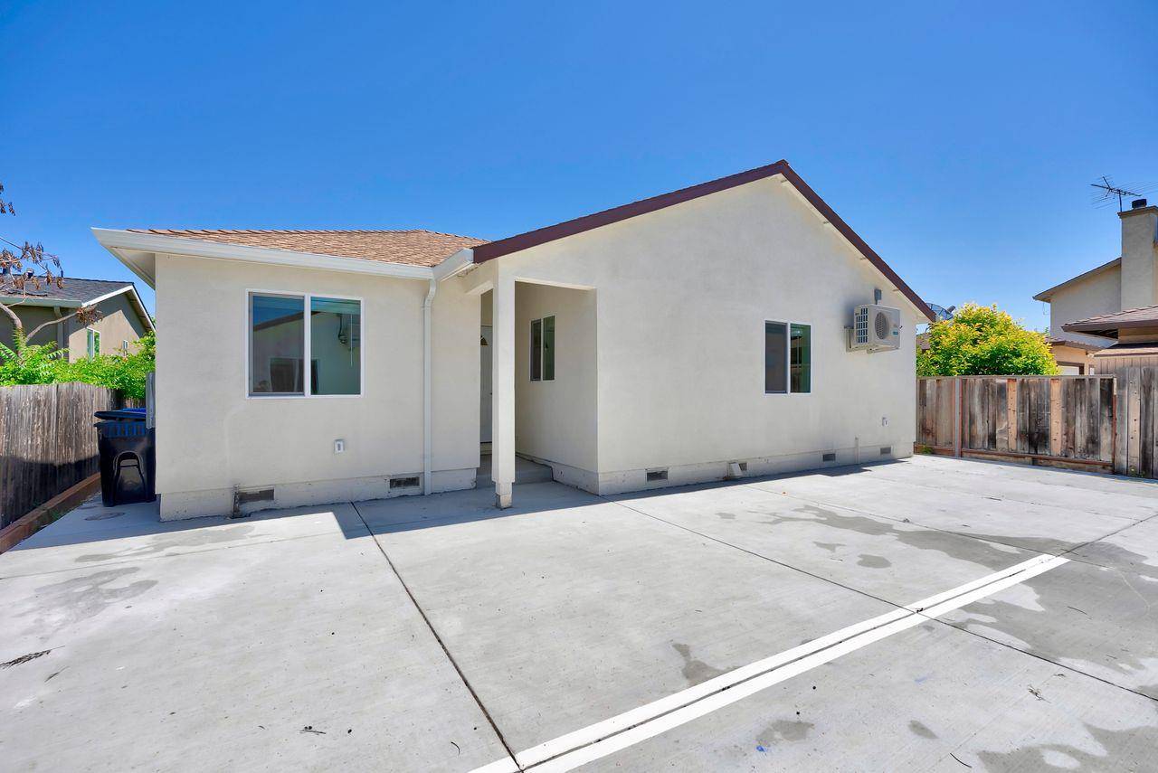 San Jose, CA 95116,264 N 34th ST