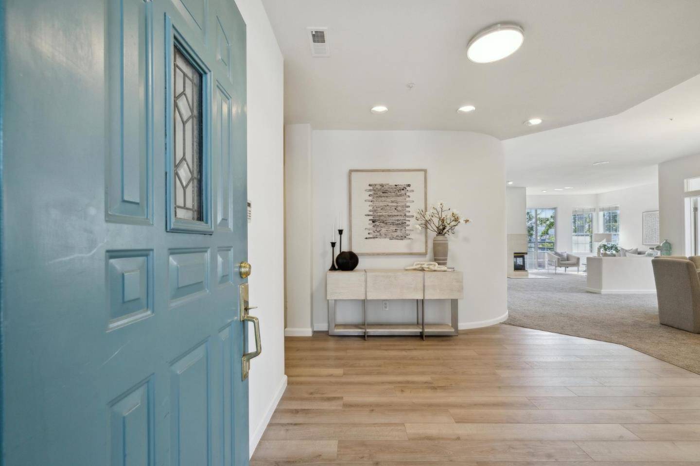Foster City, CA 94404,700 Promontory Point LN 1206