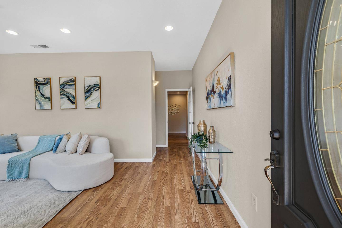 Fremont, CA 94538,43270 Newport