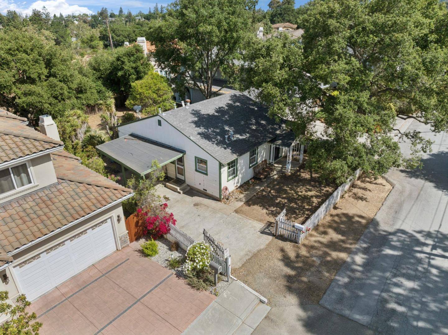 Cupertino, CA 95014,10154 Amelia CT