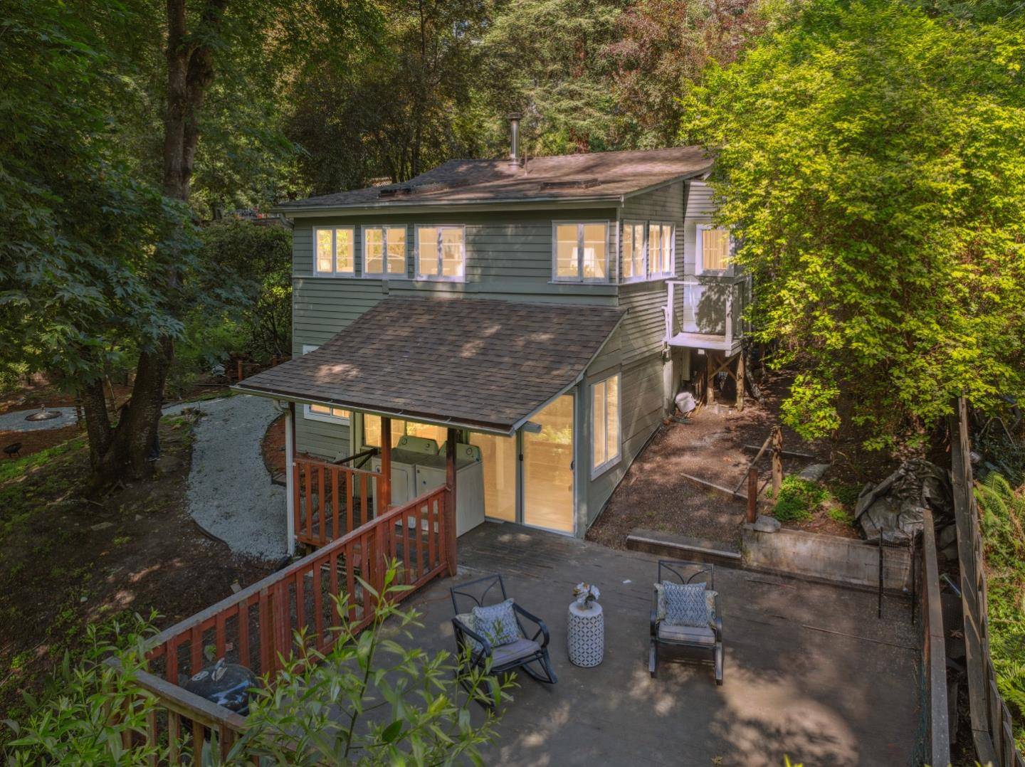 Santa Cruz, CA 95060,235 Creekside LN