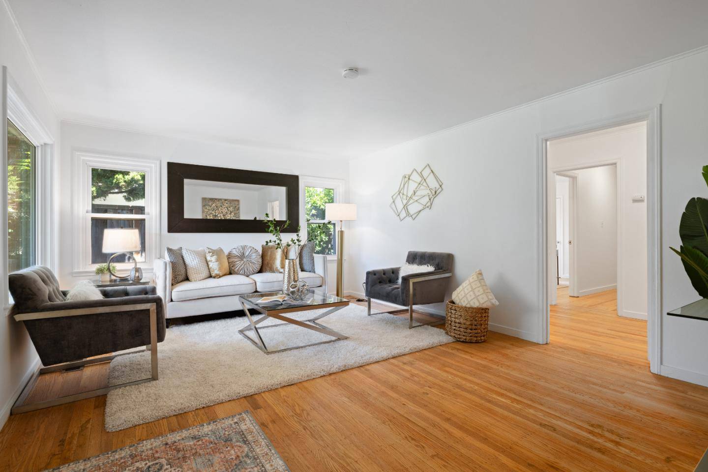 Belmont, CA 94002,903 Alameda De Las Pulgas