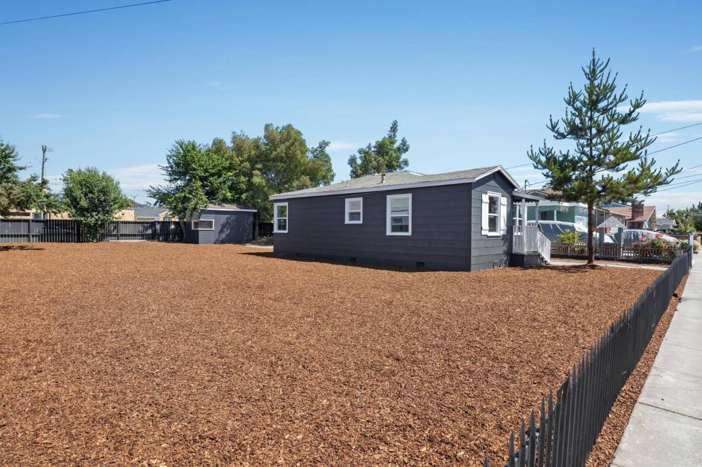 San Pablo, CA 94806,2880 20th ST