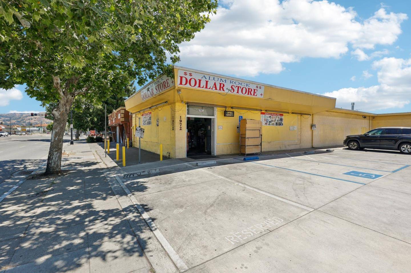 San Jose, CA 95116,1972 Alum Rock AVE