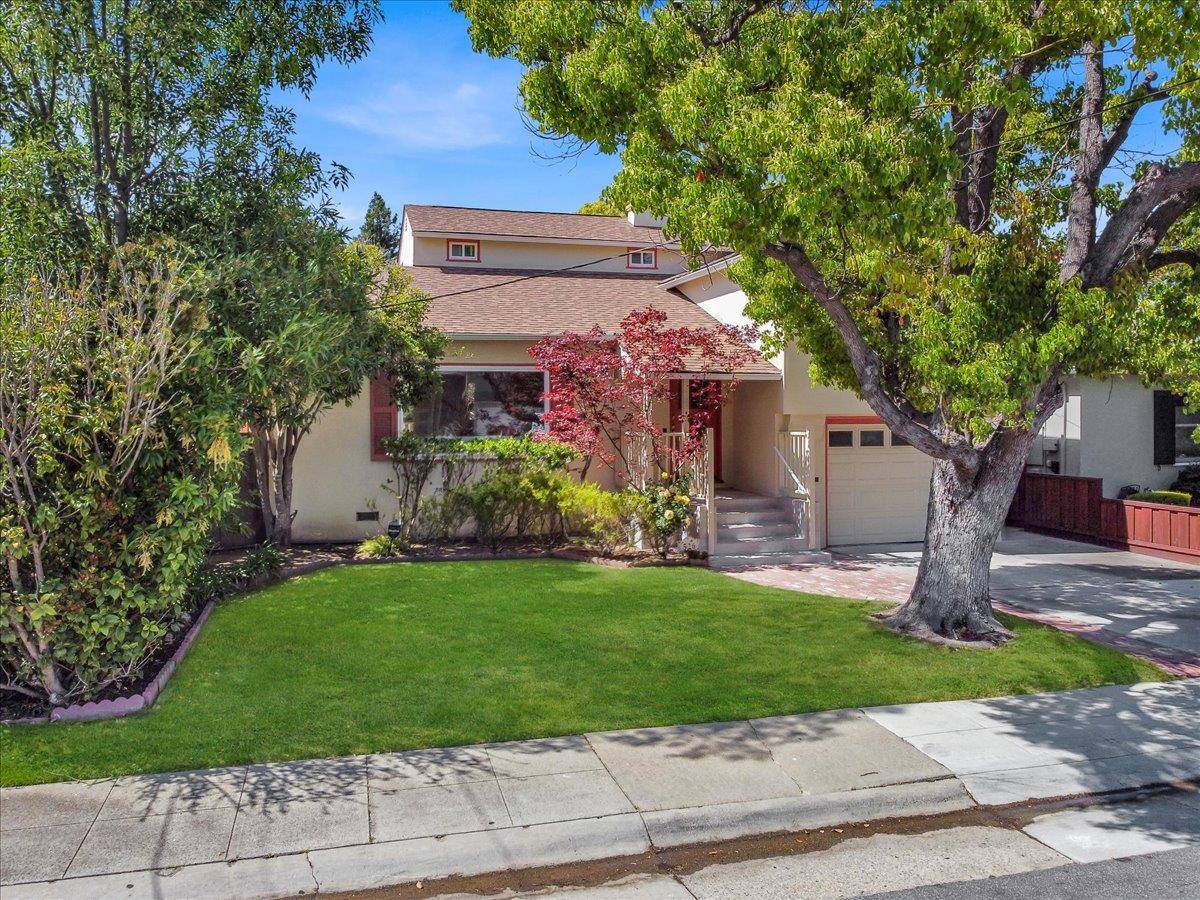 San Mateo, CA 94403,526 Sylvan AVE