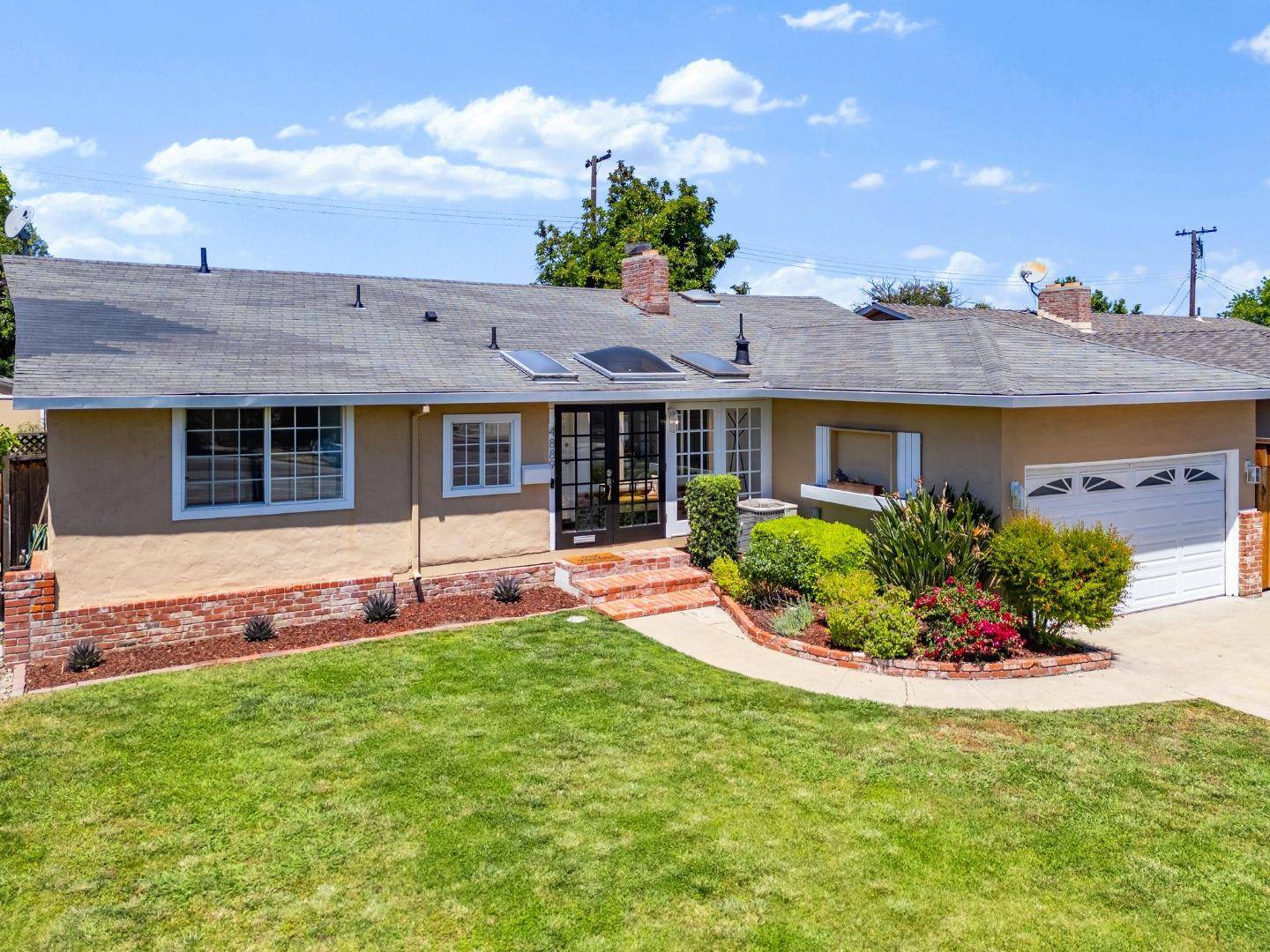 San Jose, CA 95124,4889 Leigh AVE
