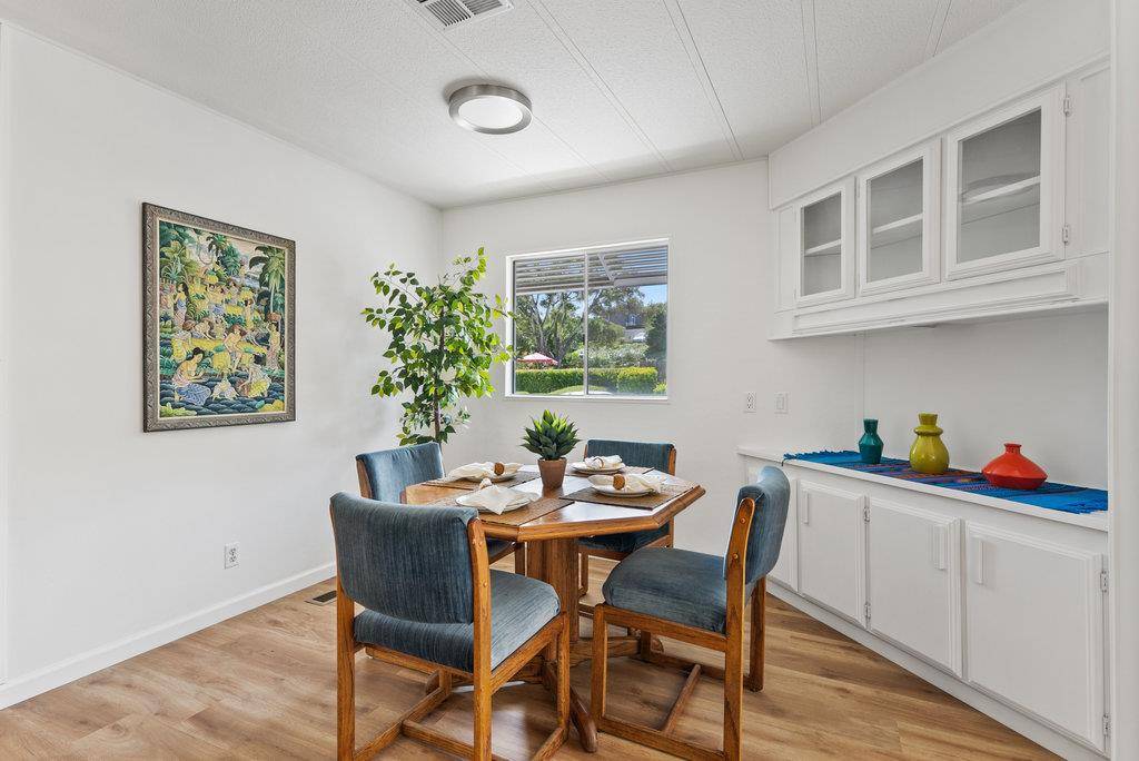 Soquel, CA 95073,11 Del Rio CIR 11